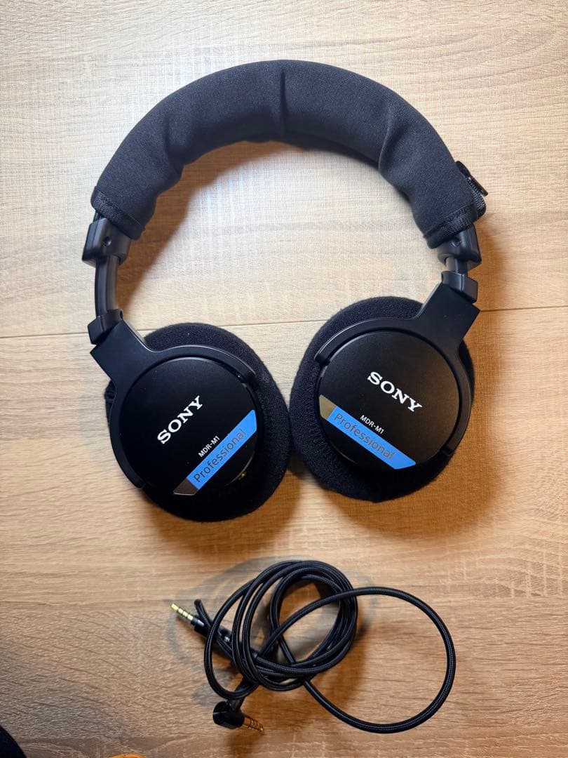 SONY MDR-M1 有線ヘッドホン　バランスケーブル付き