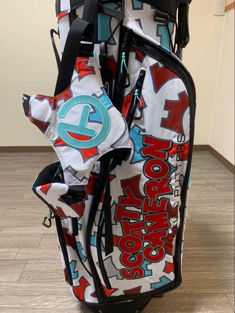 スタンド式キャディバック　限定モデル『ダンシングドック』と同じデザイン