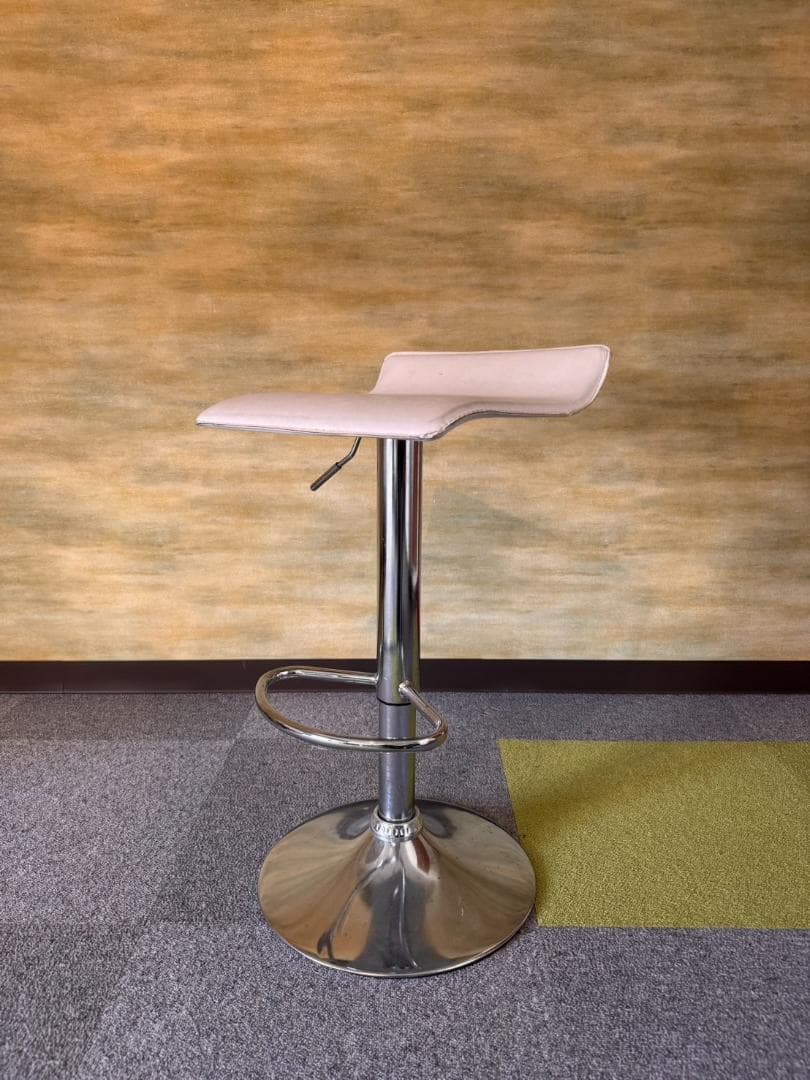 ホワイト バースツール 高さ調整機能付き