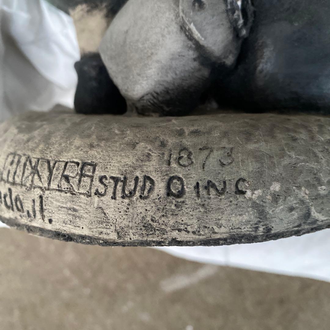 ドアストッパー　軍人の少年 置物 約45cm コンクリート　12kg