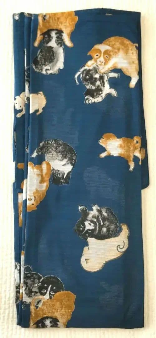 岡重　子犬柄の綿絽浴衣　青