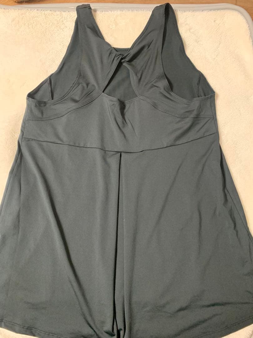 【SUKALA】バックツイストセパレートタンクトップ　Lサイズ