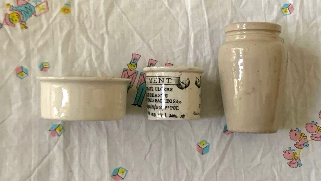 アンティーク　ミニポット