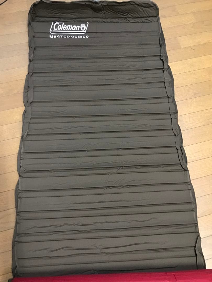 Coleman マスターシリーズ　コンフォートインフレーターマットハイピーク