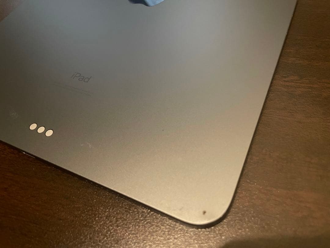 iPad air 第4世代本体 ダークグレイ 画面割れ ジャンク