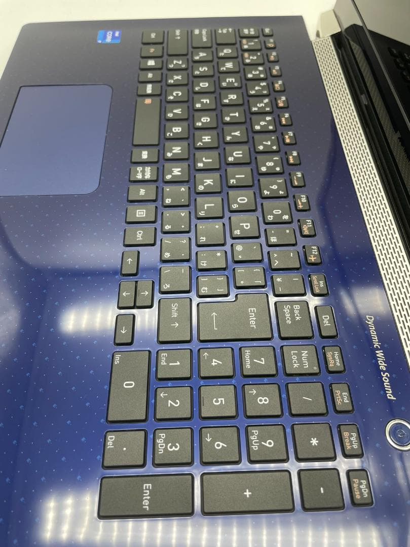 こねこ　第八世代 i7 SSD+HDD Office付き