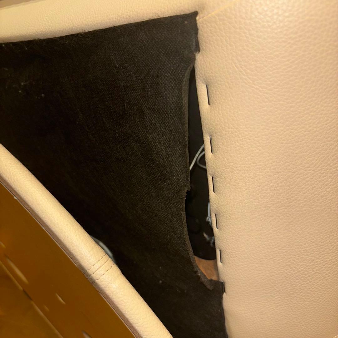 カリモク 本革張回転ソファ ZT4757 M325 肘掛椅子 シングル 回転椅子