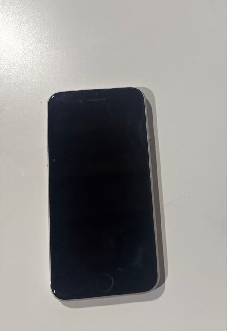 iPhone SE 第二世代　ホワイト　128GB