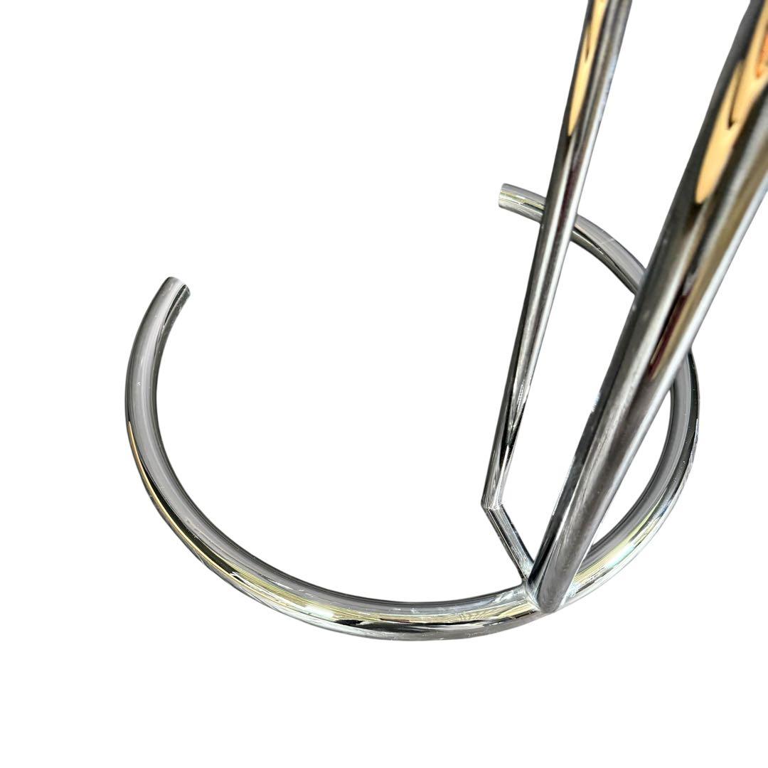 HR817 リプロダクト　Eileen Gray アイリーン・グレイ テーブル