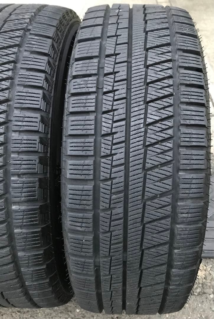 【whys①】トヨタ シエンタ170系 スタッドレス185/60R15