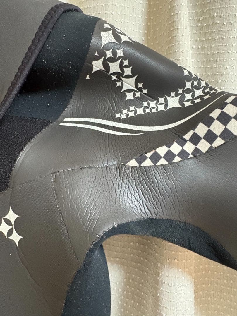 Delphi(デルフィ)5×3mm セミドライ メンズ M相当(オーダー品)