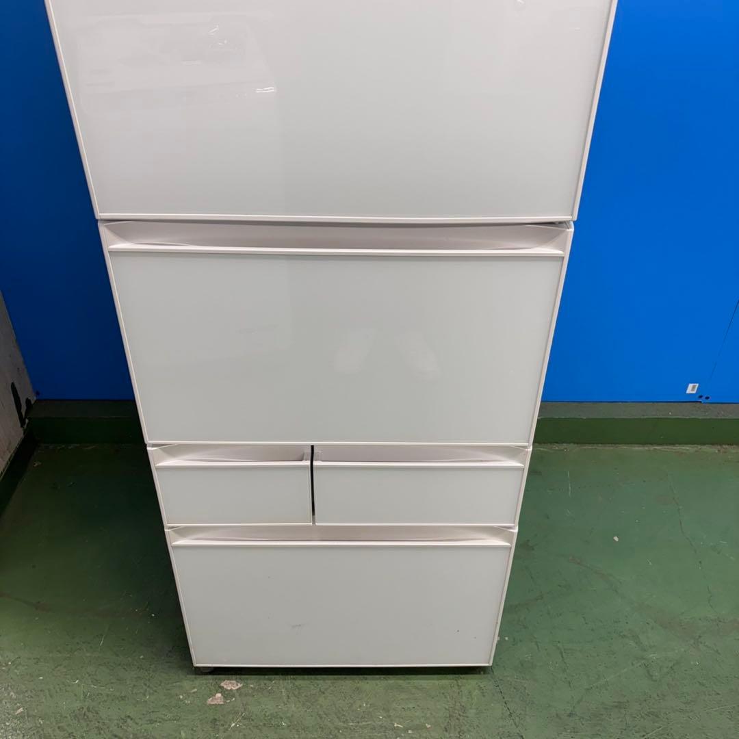 670 関東　鏡面デザイン　5ドア 右開き　大型冷蔵庫　400L強 自動製氷機