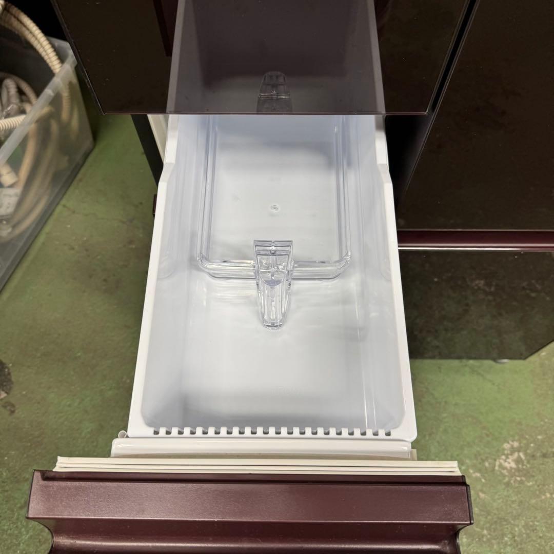 277 冷蔵庫　大型　グラデーションカラー　500L強　右開き　極美品　関東配送