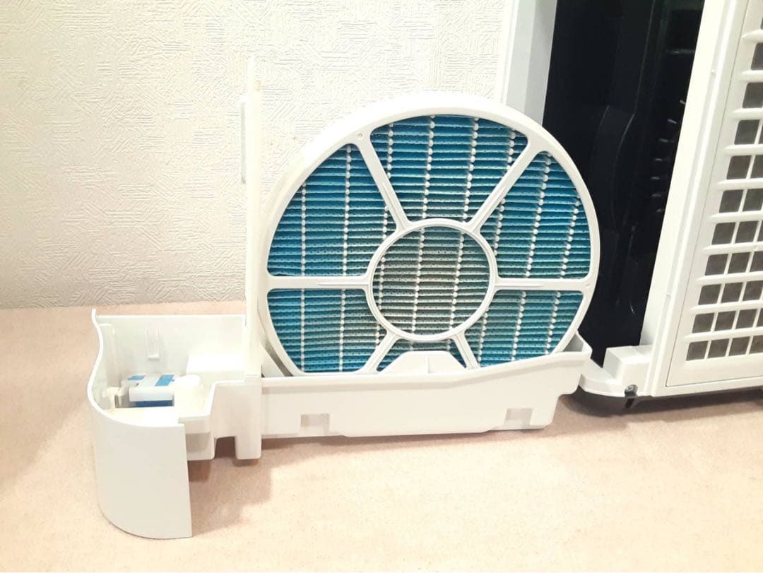 高年式2022年製☆☆SHARP　プラズマクラスター KC-M502J-W