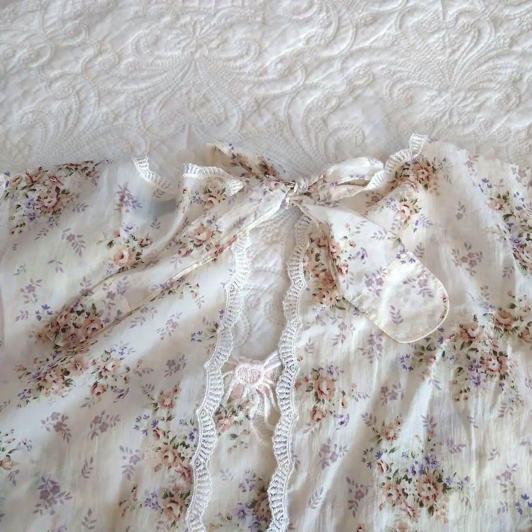 サエラ アキアカネ 割烹着