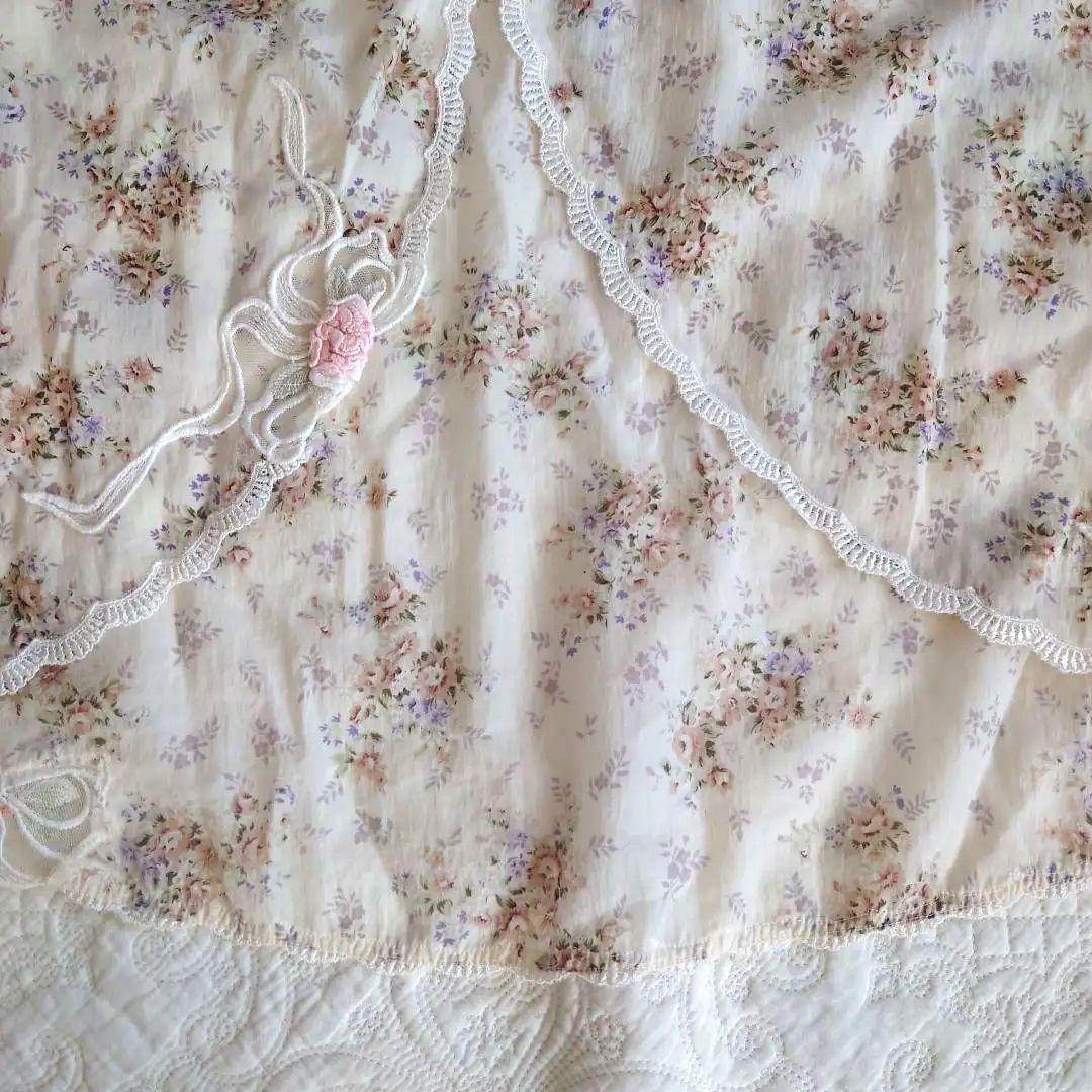 サエラ アキアカネ 割烹着