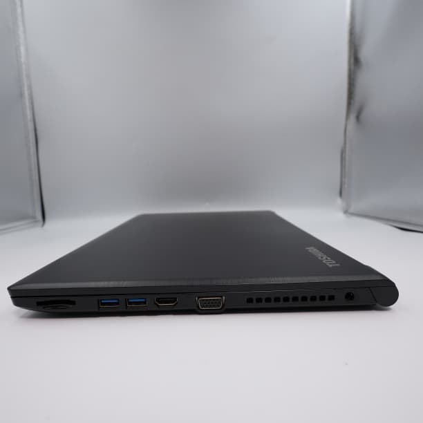 ★Office付き！ 中古 15 TOSHIBA i7-5 SSD240GB