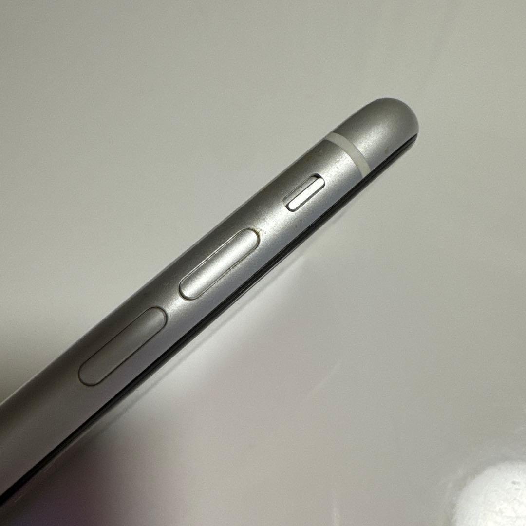 iPhone XR 本体