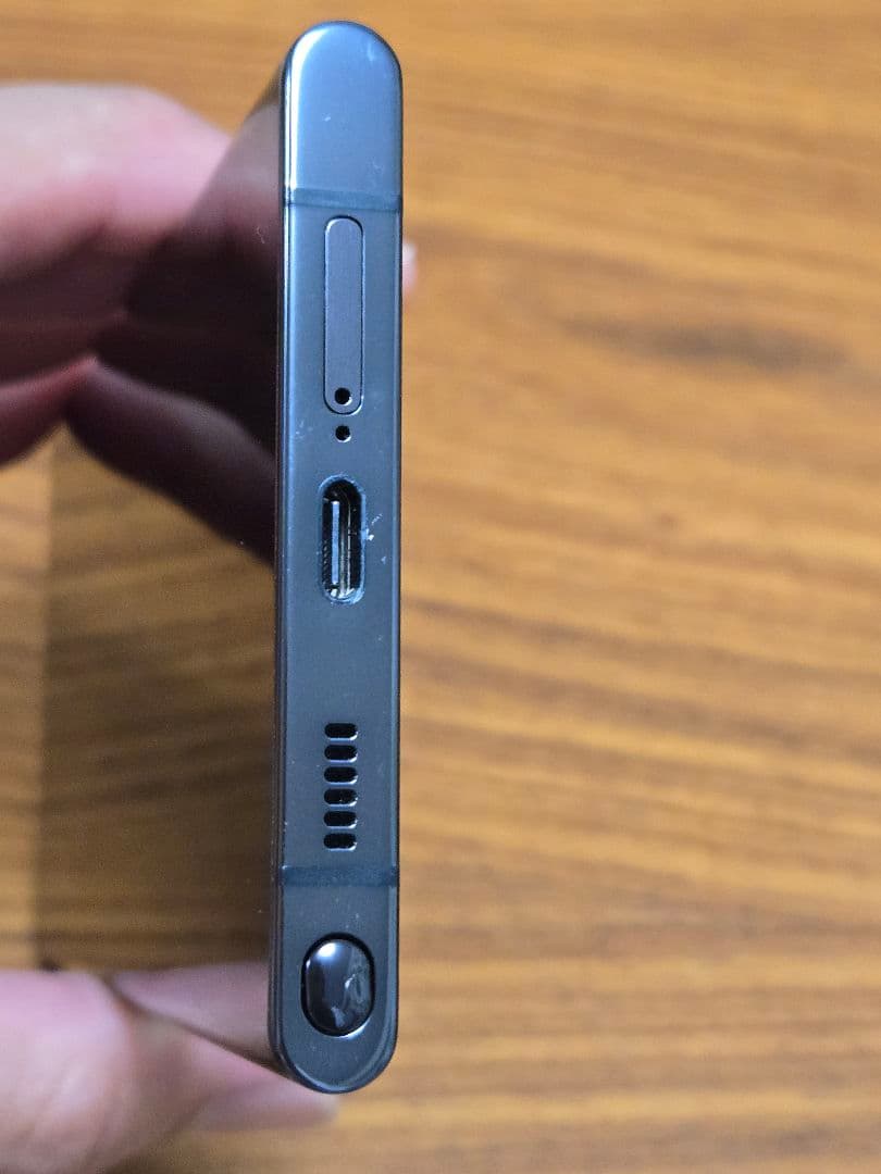 docomo Galaxy S22 Ultra ブラック