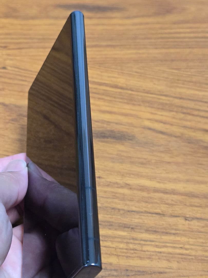 docomo Galaxy S22 Ultra ブラック