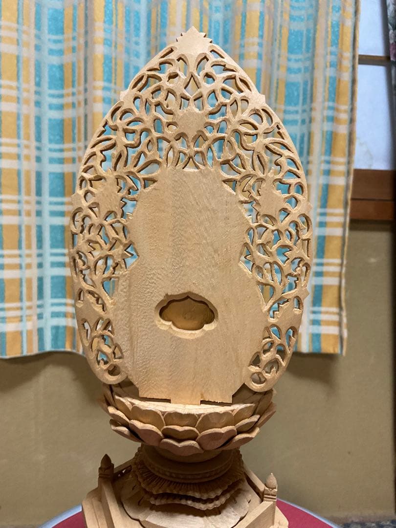 仏像／楠造り・阿弥陀如来座像　新品・現状品【高さ33cm 幅／12cm 美品】。