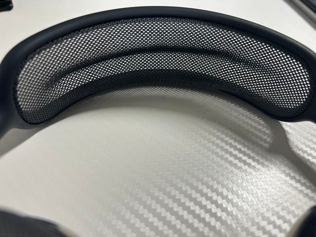 AirPods MAX 保護ケース付き