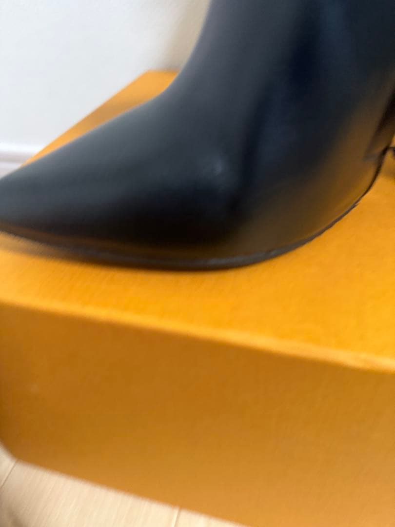 ルイヴィトン　ショートブーツ ポインテッドトゥ　モノグラム