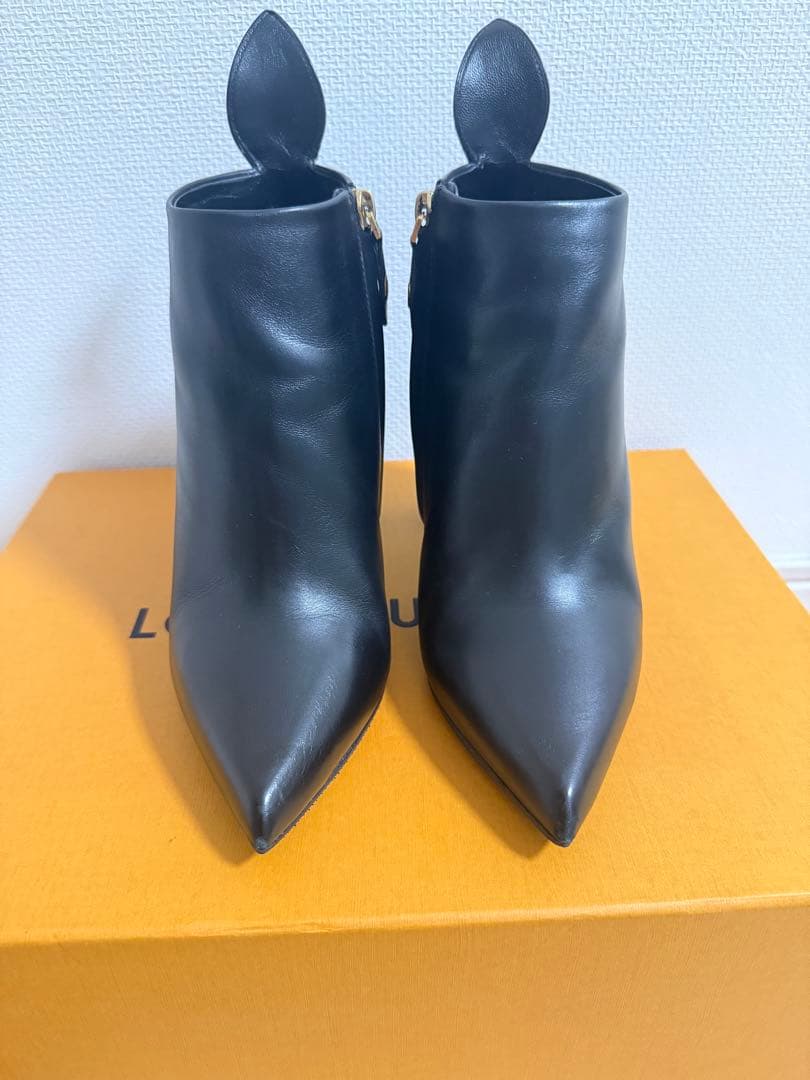 ルイヴィトン　ショートブーツ ポインテッドトゥ　モノグラム