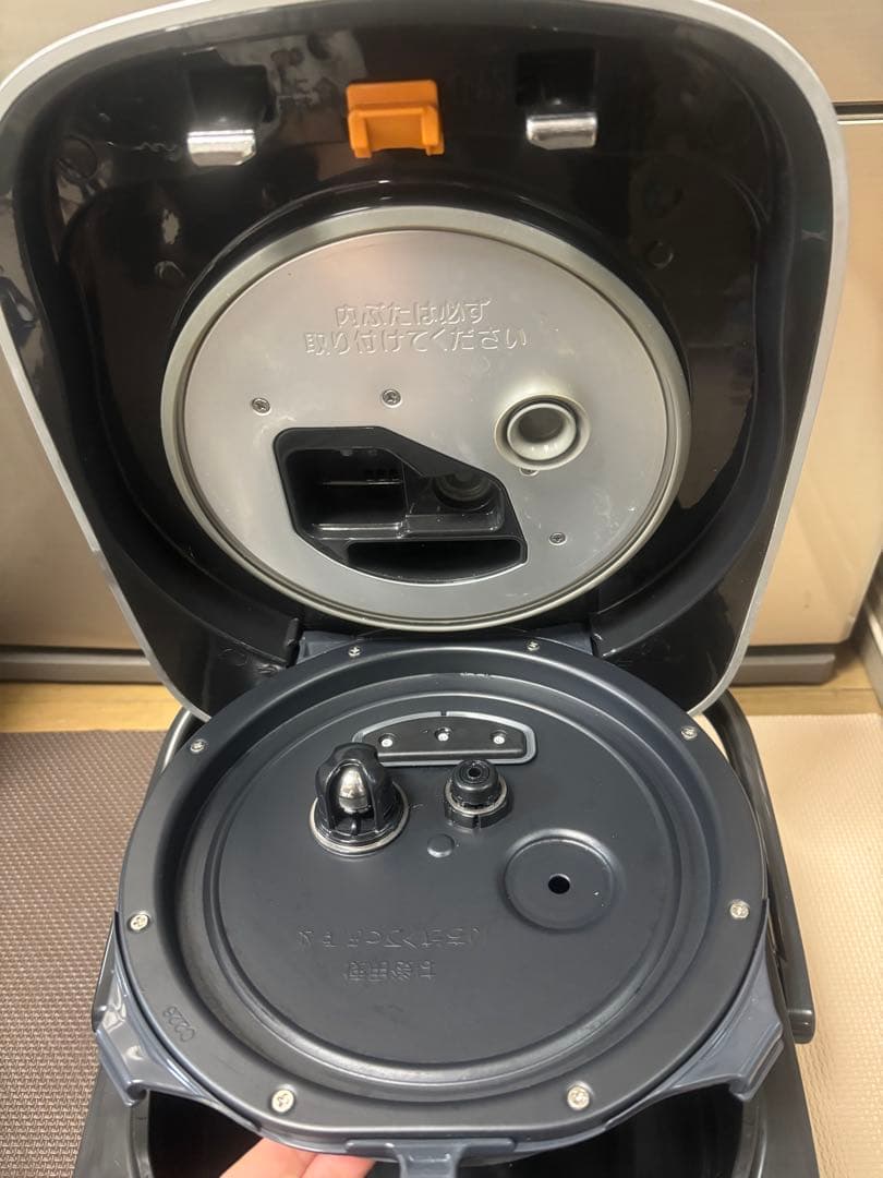 [年末セール]象印 圧力IH炊飯ジャーNW-JX18-2022年製 内蓋新品
