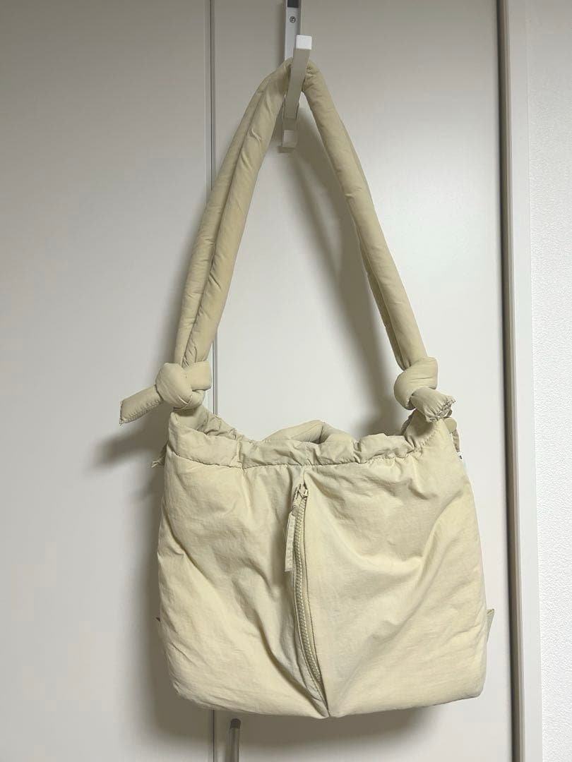 【値下中！】olend バターイエロー　soft ona bag