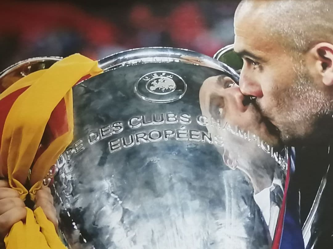 【レア品】グアルディオラ監督 欧州CL優勝記念 サイン入り写真