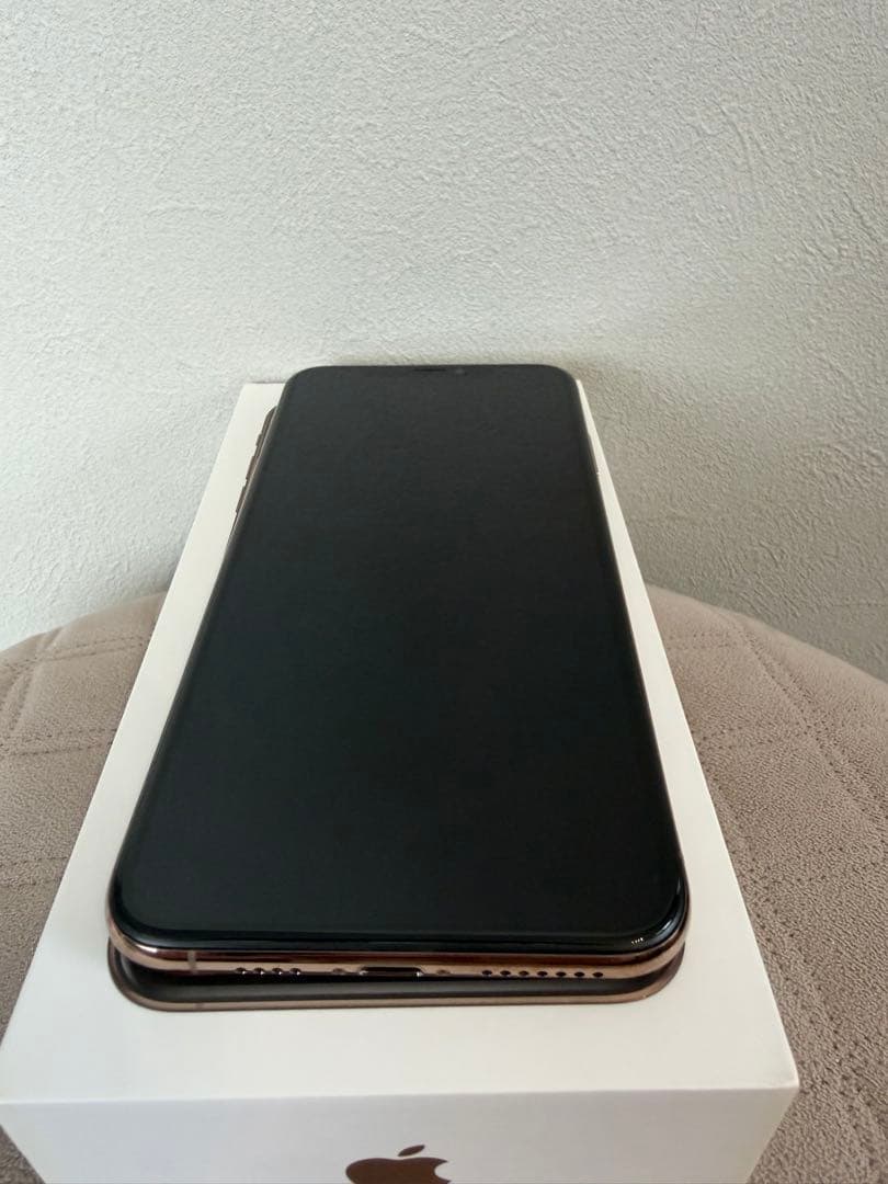 【美品】Apple iPhone XS MAX 512GB ゴールド