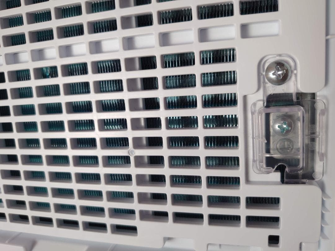 美品【2025年製】アイリスオーヤマ IPK-2305S ポータブルクーラー