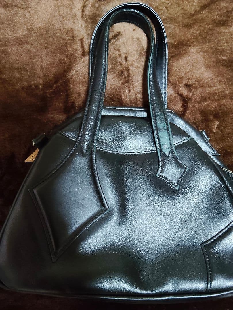 ヴィヴィアン ウエストウッド ハンドバッグ ショルダーバッグ 黒 ブラック