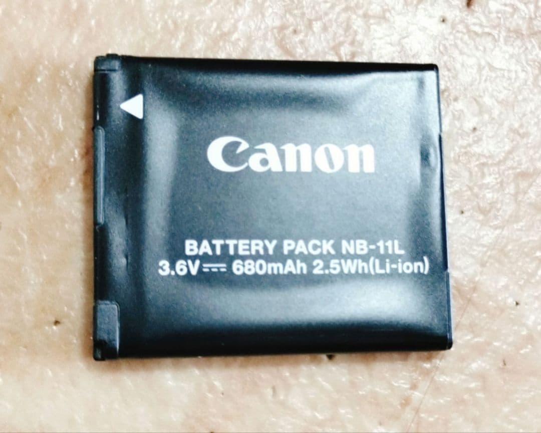 CANON PowerShot A3500 IS　デジタルカメラ　ジャンク