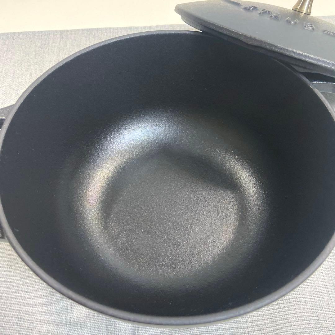 【美品】staubストウブ　ワナベ Wa-NABE Mサイズ18cm
