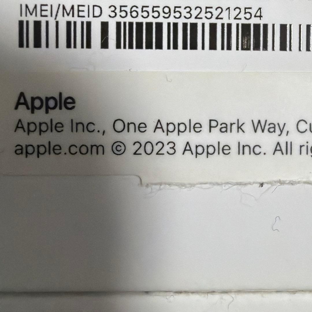 Apple iPhone15ブルー