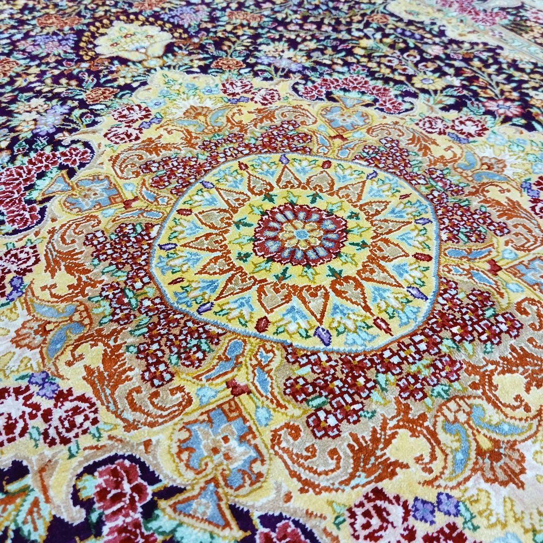 Y3257 高級ペルシャ絨毯 クム産 シラジ工房 シルク 手織り 工房サイン