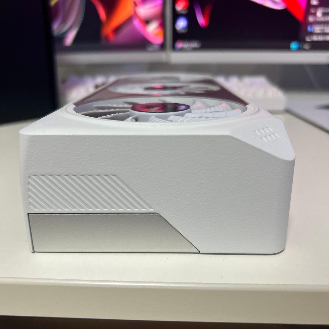 グラフィックボード・グラボ・ビデオカード GIGABYTE GEFORCE RTX 4060ti 8GB Aero OC