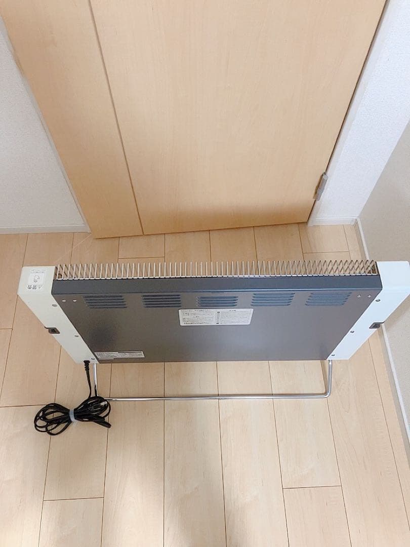 ニューセラミックヒーター　サンラメラ　1200W オリエンタル　パネルヒーター