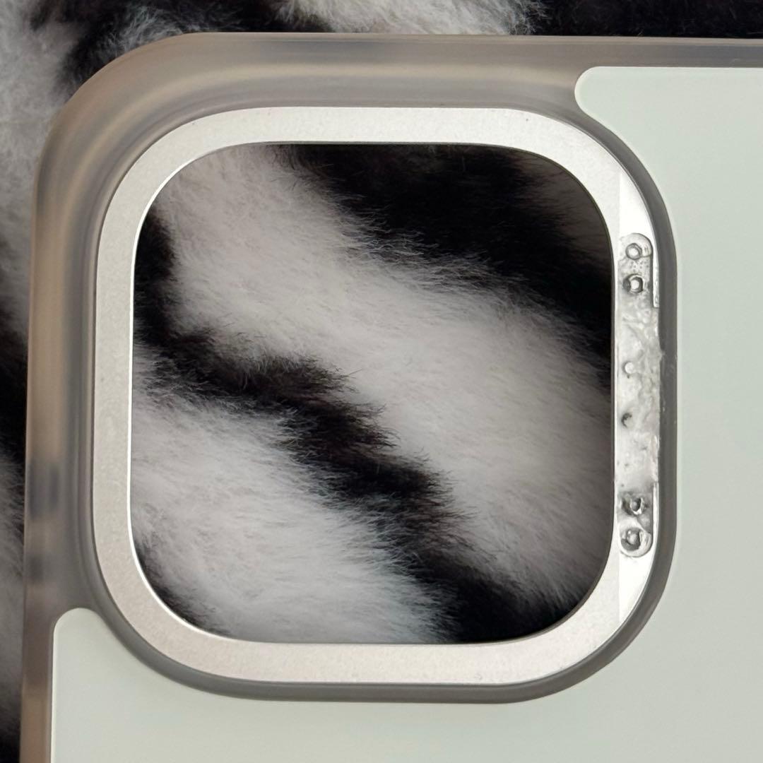 reinkstone iPhone16pro シルバー