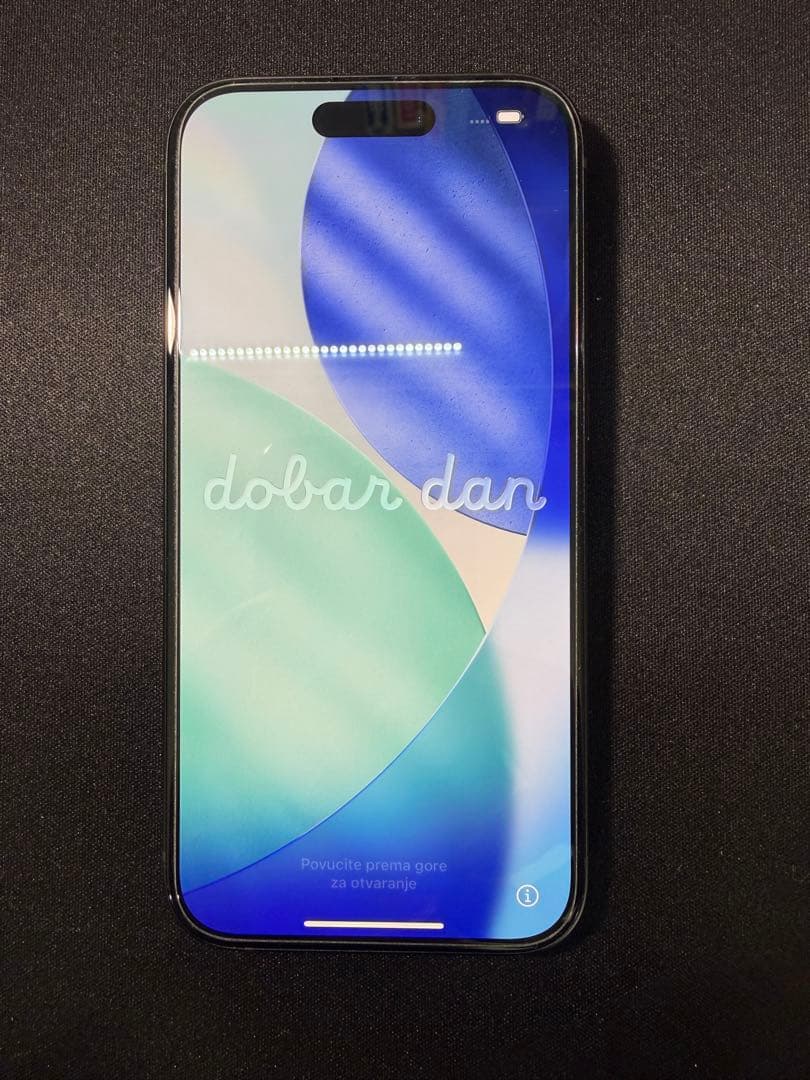 海外版 iPhone15 SIMフリー 256GB ブラック