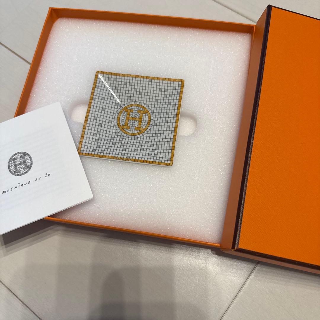 新品　HERMES プチカレNO1 モザイク24 ゴールド