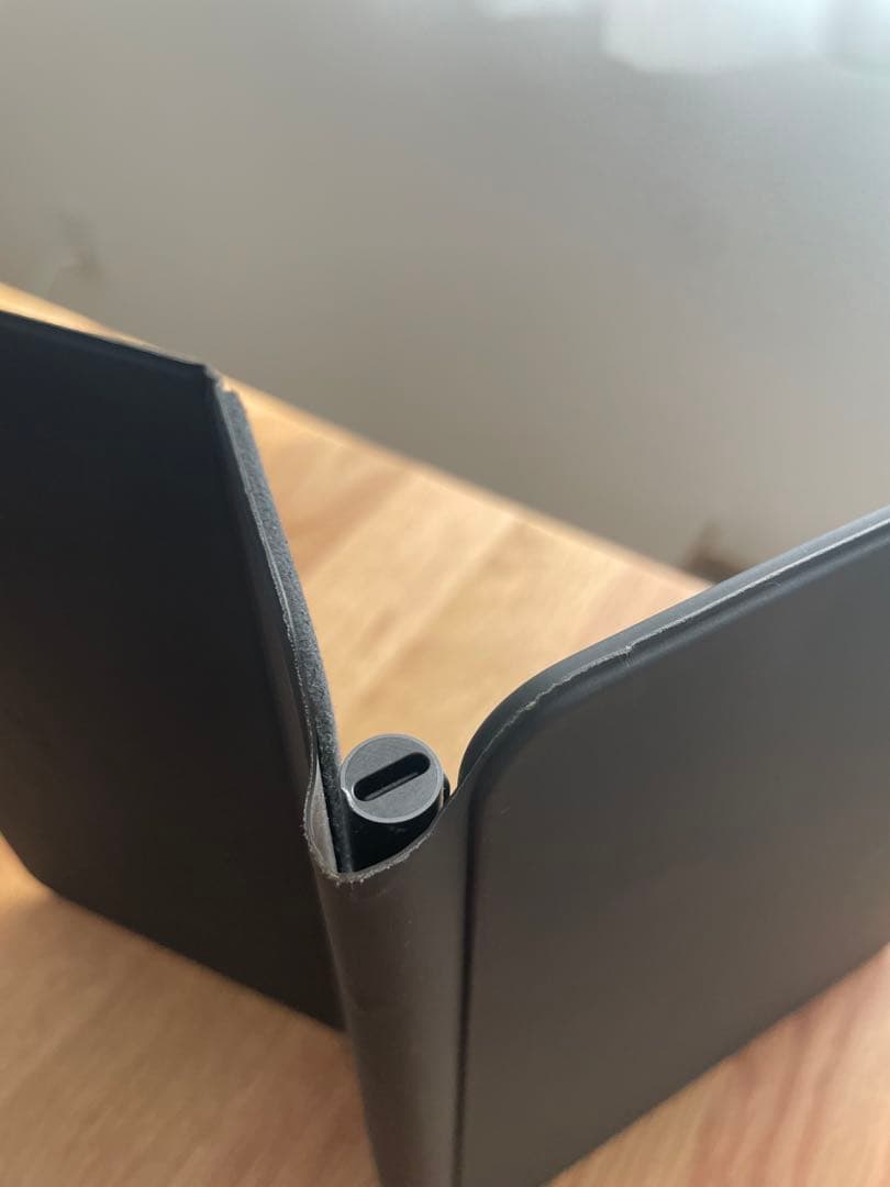 Magic Keyboard 10.9インチ 第4世代対応（A2316使用）