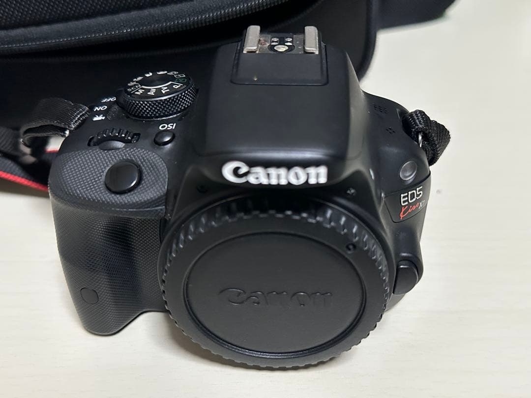 Canon EOS KISS X7 Wズームキット➕三脚　すぐ始められるセット