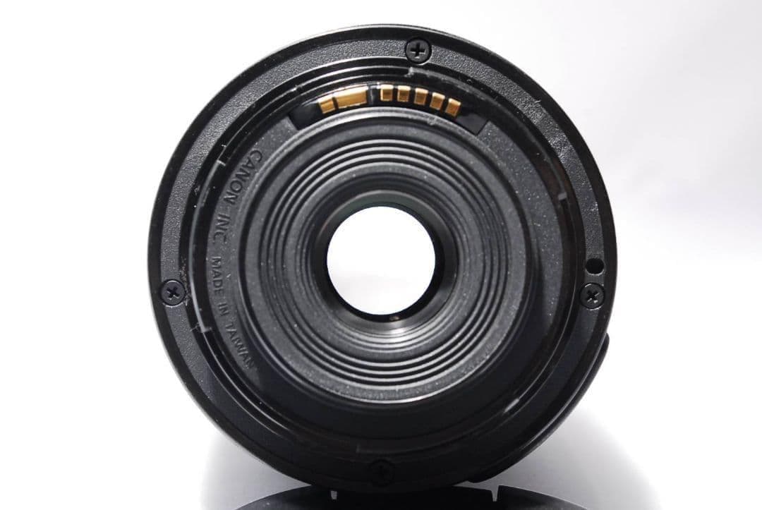 ♥超軽量・簡単操作♥キャノン Kiss X7一眼レフカメラ☆バッグ付き！