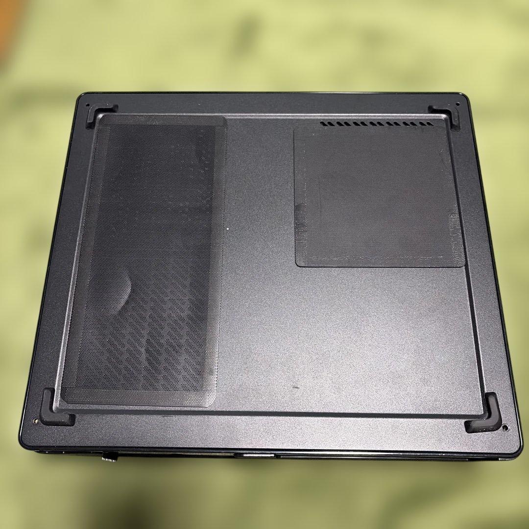 Fractal Design NODE 202 コンパクトケース　ITX