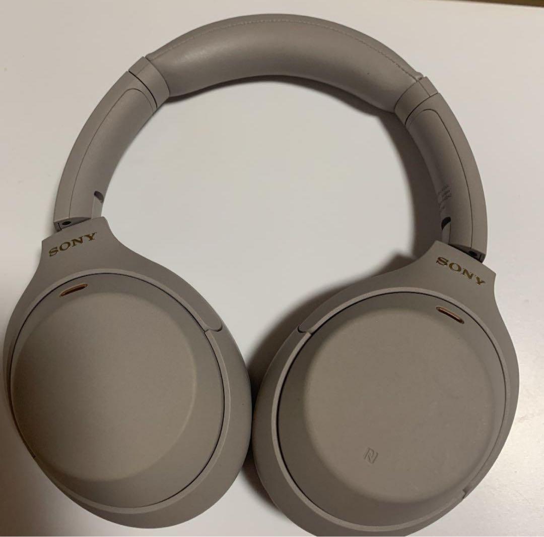 SONY WH-1000XM4 プラチナシルバー　ヘッドホン