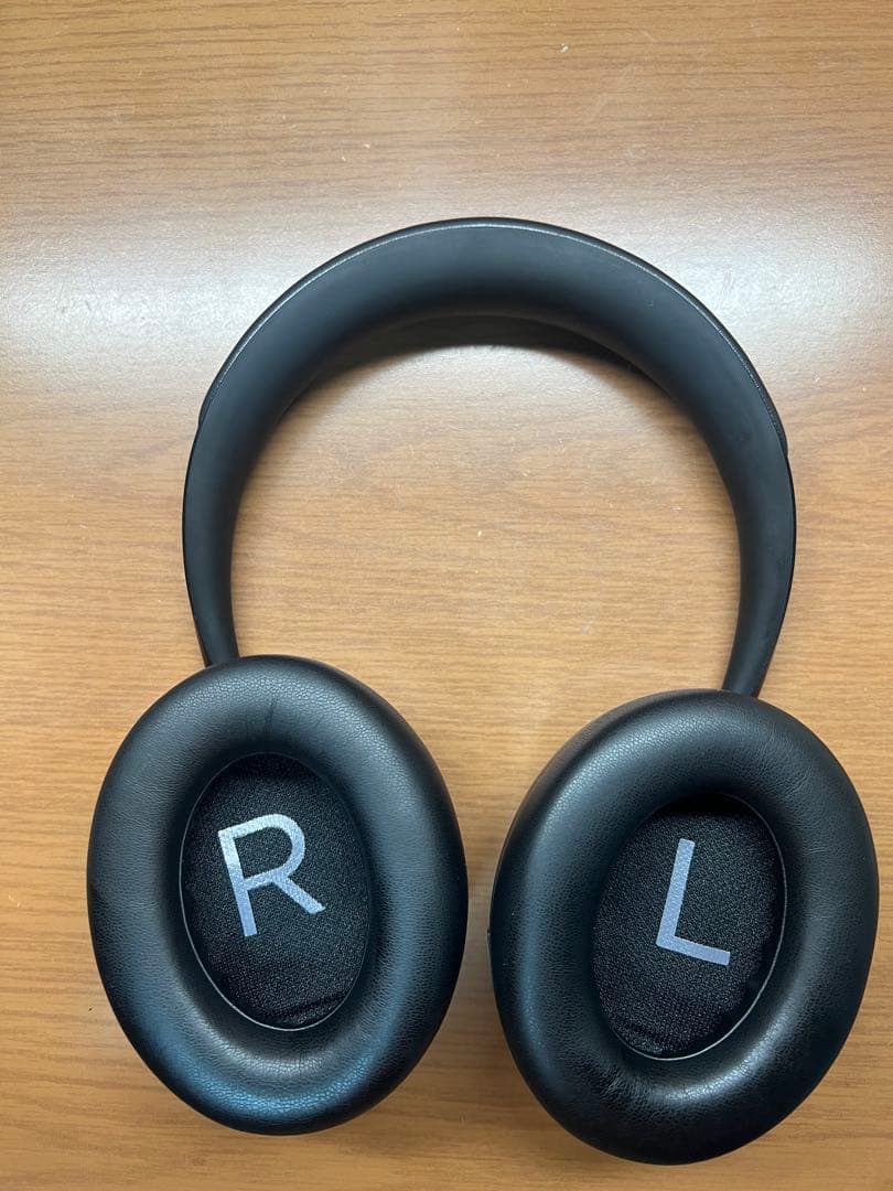 BOSE ノイズキャンセリングヘッドホン700