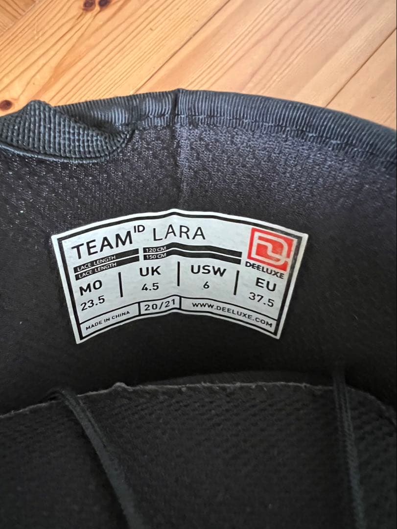 DEELUXE TEAM ID LARA 23.5センチ